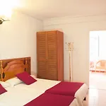 Dato 2 Hotel 2*