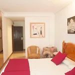 Dato 2 Hotel 2*