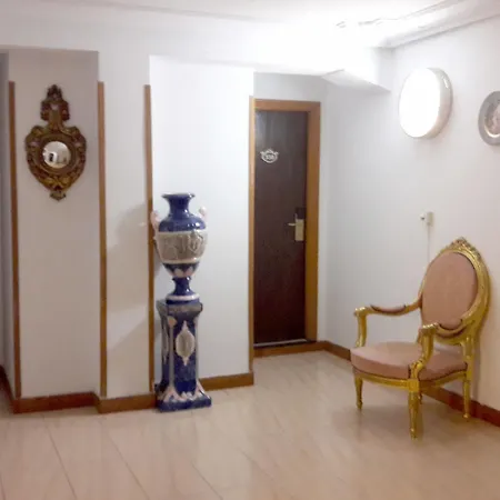 Dato 2 Hotel Vitoria-Gasteiz