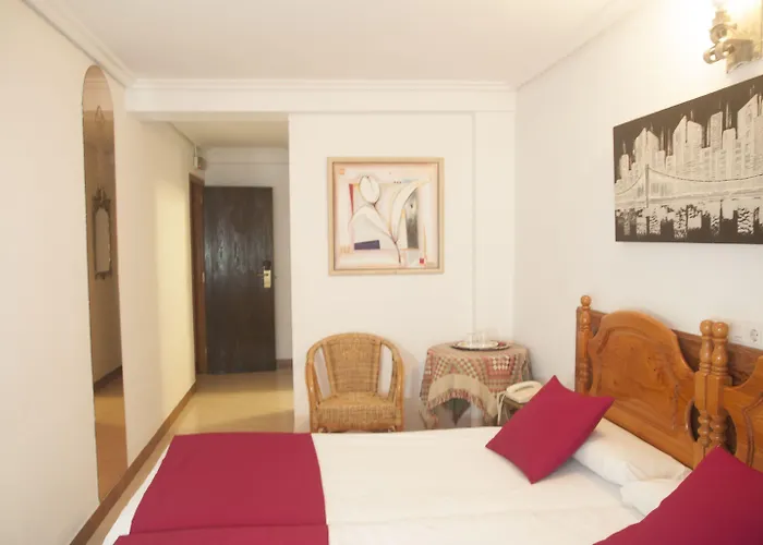 Dato 2 2* Vitoria-Gasteiz