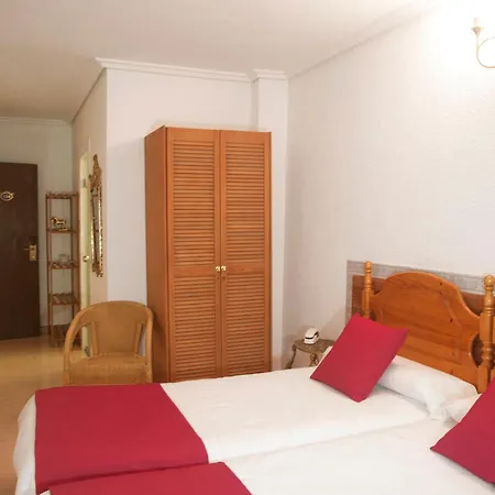 Dato 2 ויטוריה-גאסטייז