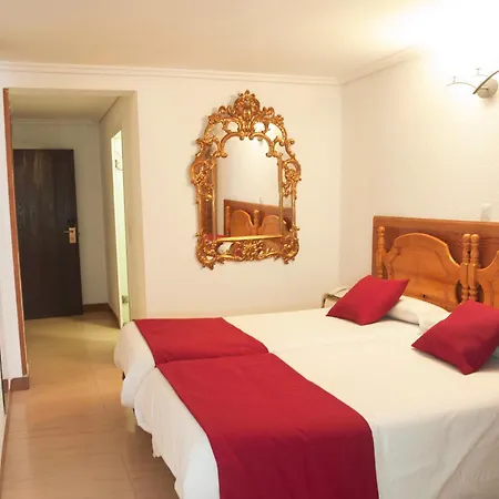 Hotell Dato 2 2*
